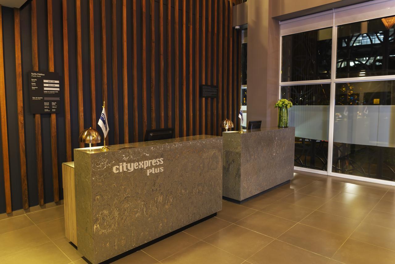 City Express Plus By Marriott Medellin Colombia Room photo